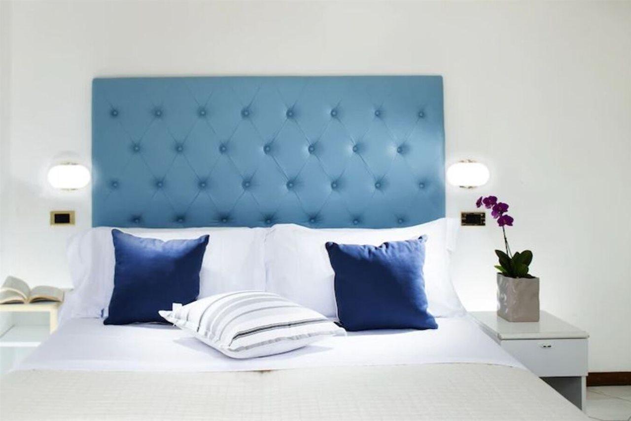 Hotel Italia Boutique Rimini Bagian luar foto