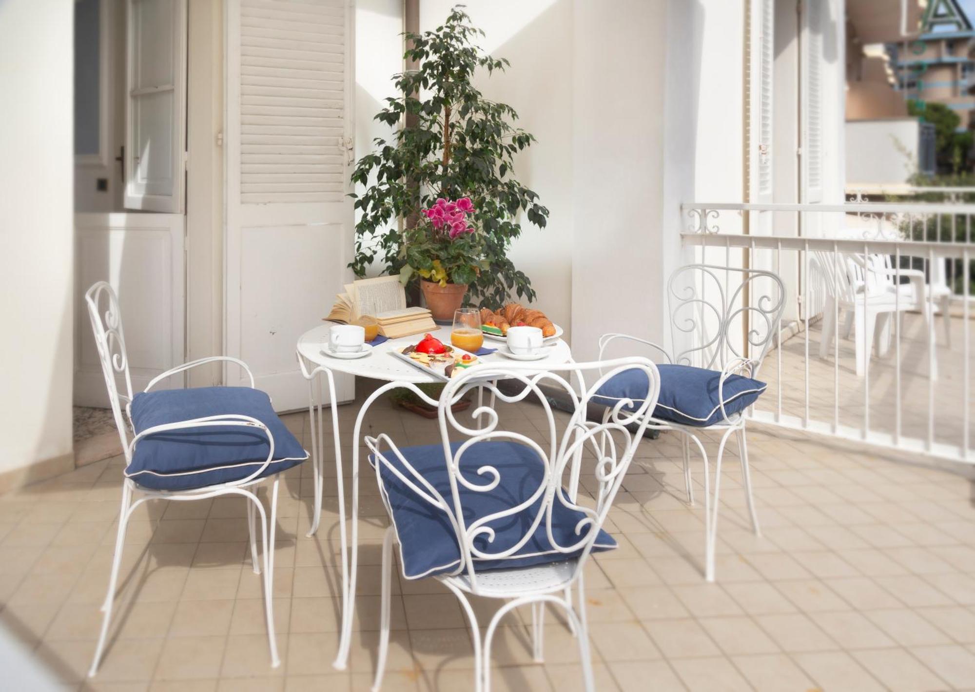 Hotel Italia Boutique Rimini Bagian luar foto