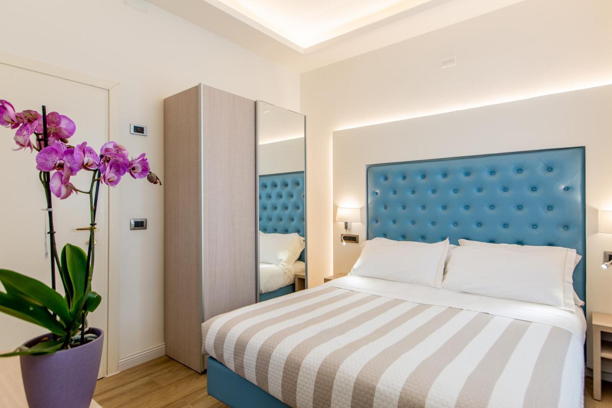 Hotel Italia Boutique Rimini Bagian luar foto
