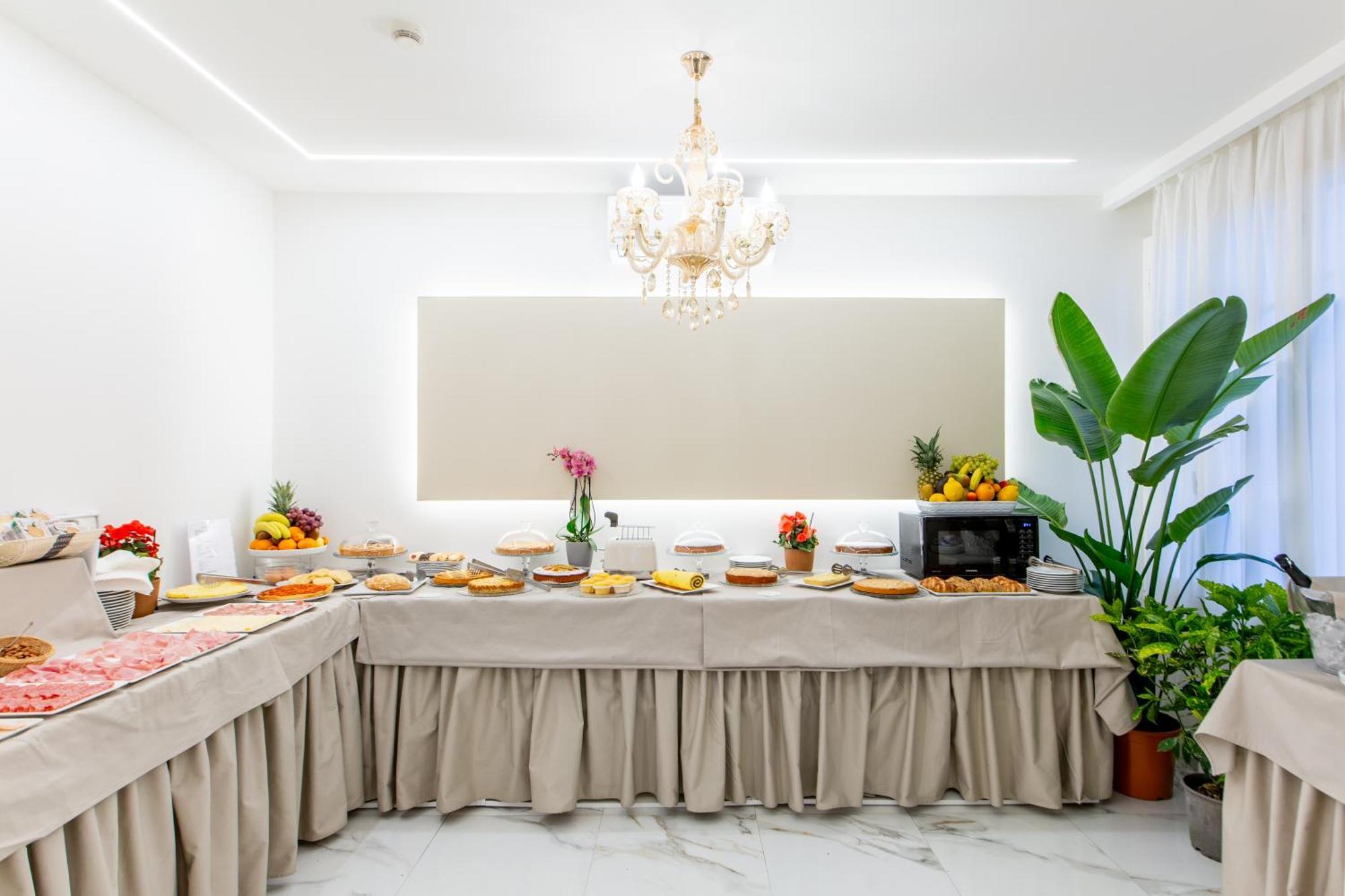 Hotel Italia Boutique Rimini Bagian luar foto