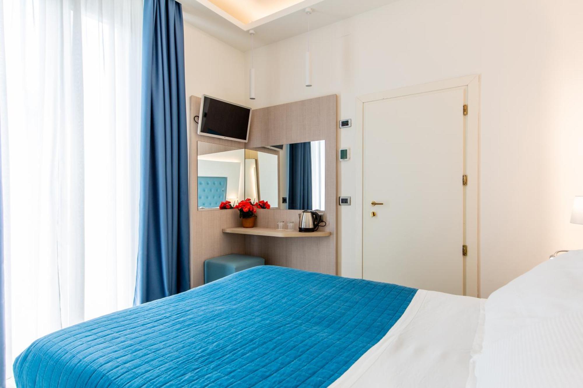 Hotel Italia Boutique Rimini Bagian luar foto
