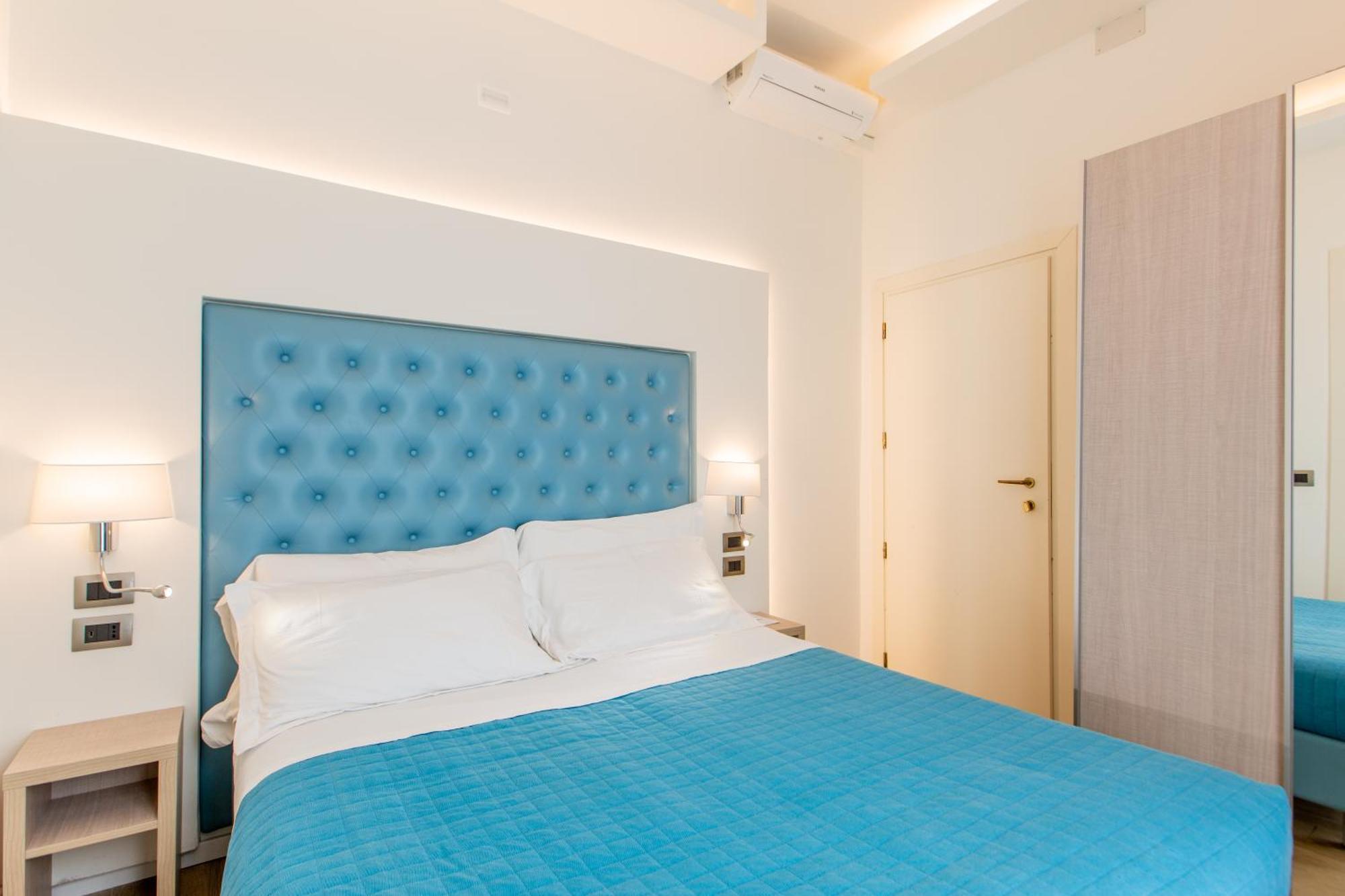 Hotel Italia Boutique Rimini Bagian luar foto