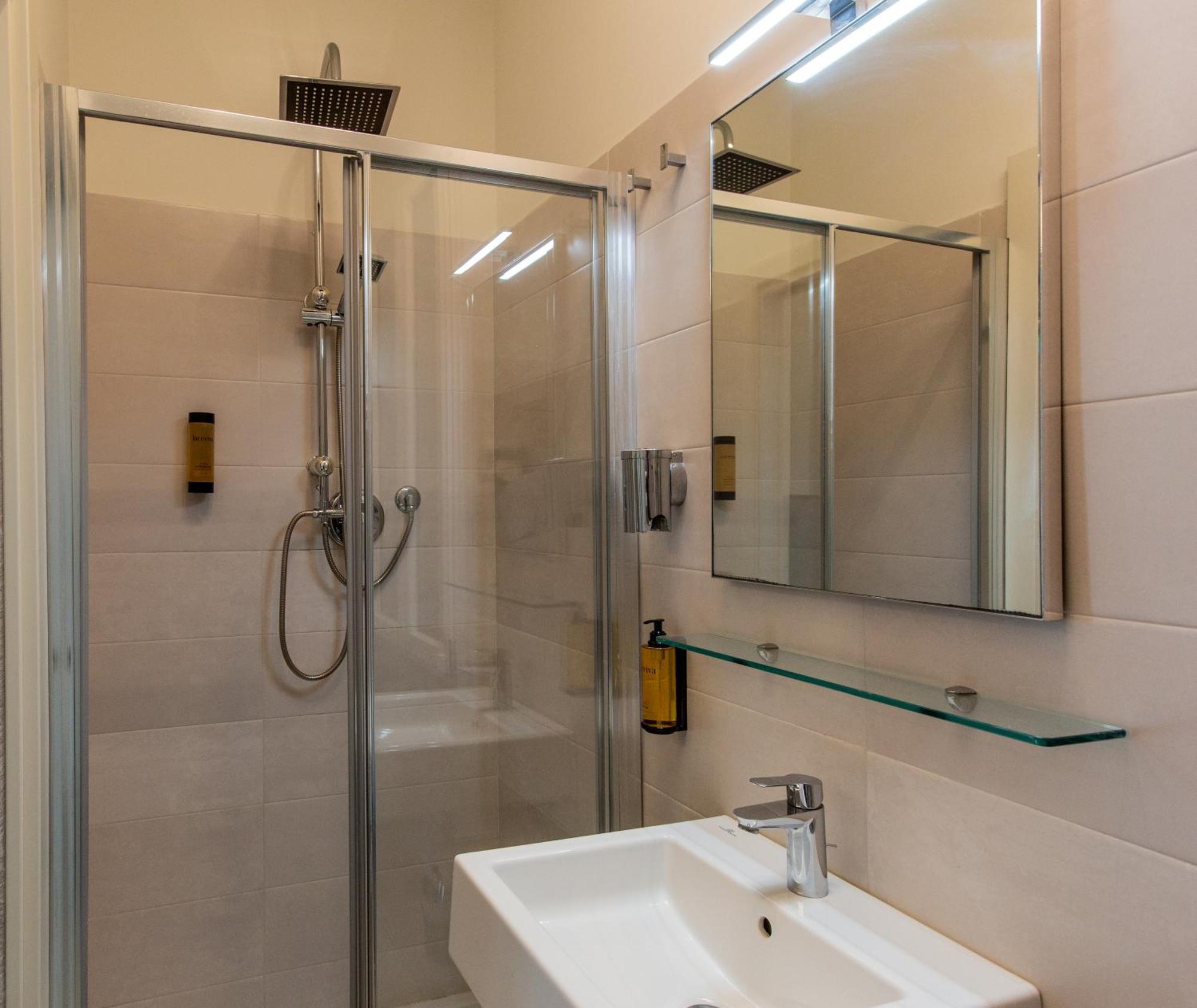 Hotel Italia Boutique Rimini Bagian luar foto